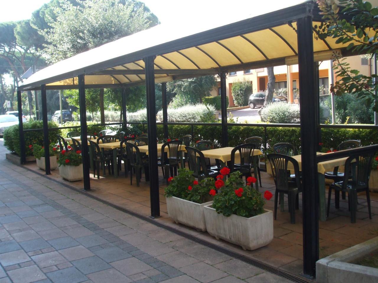 Hotel Cucciolo Donoratico Extérieur photo